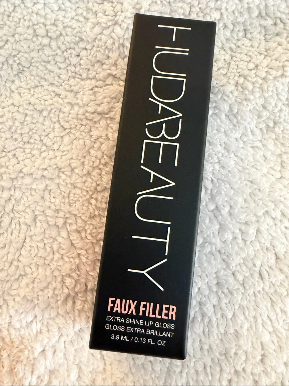HUDA BEAUTY Faux Filler Extra Shine Lip Gloss — Foxy